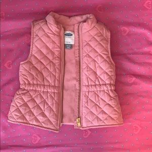 Old navy puffer vest